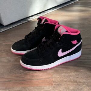 Air Jordan 1’s - WORN ONCE